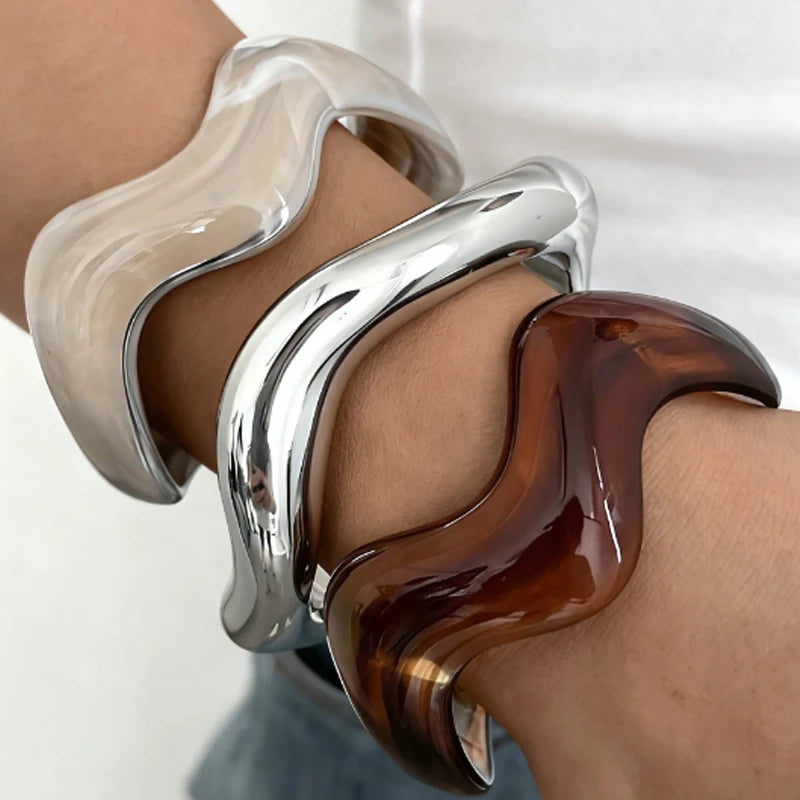 3-Piece Wavy Resin Cuff Bangle Set – Chunky Minimalist