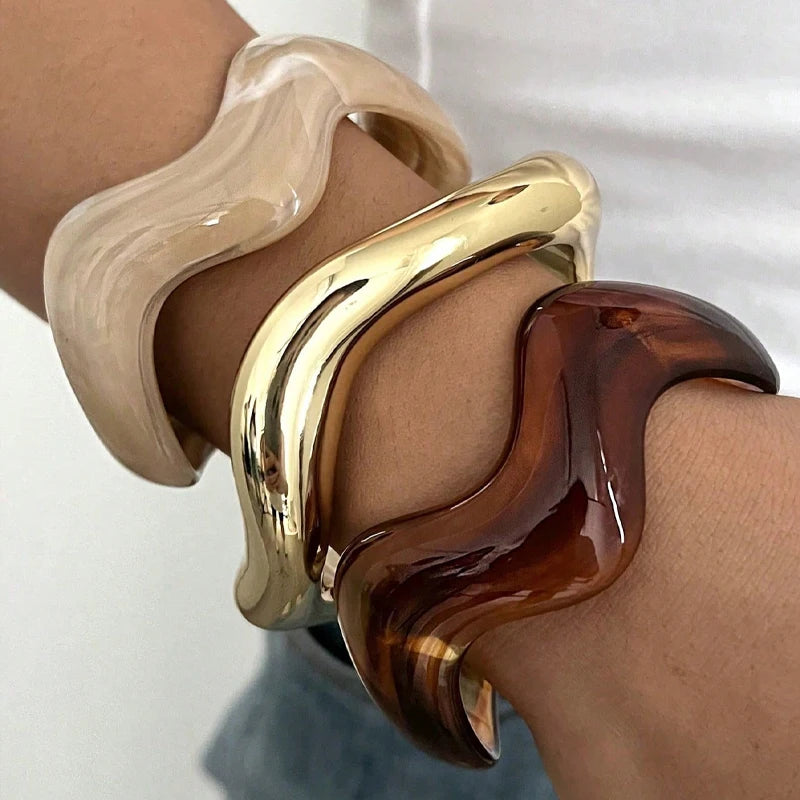 3-Piece Wavy Resin Cuff Bangle Set – Chunky Minimalist