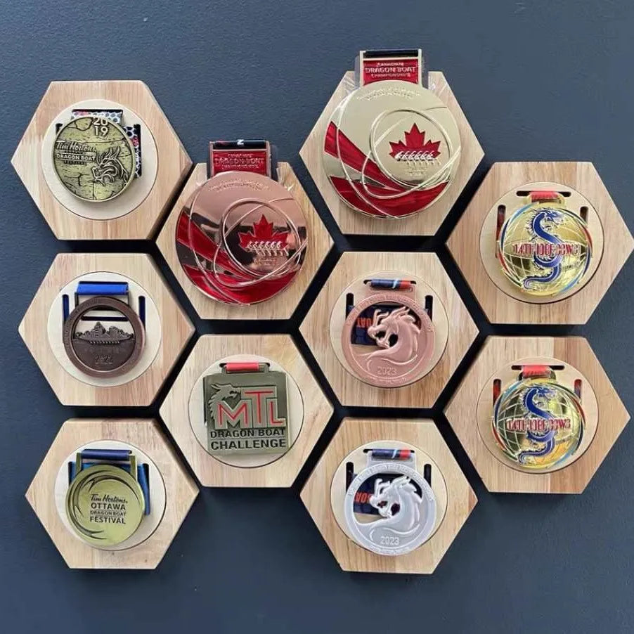 DIY Honeycomb Medal Wall Mounted Display Rack Hexagonal Home Decoration Wooden Medal Storage Rack Convenient and Tidy Hexagonal