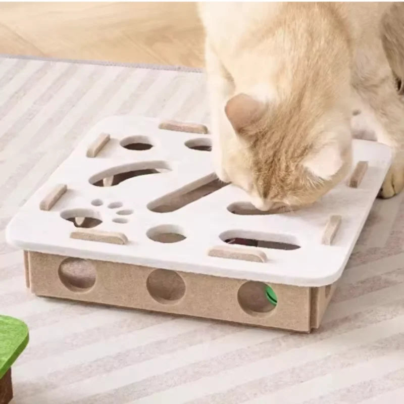 Cat Puzzle Maze Toy – Interactive Felt Box with Bell Ball for Kittens