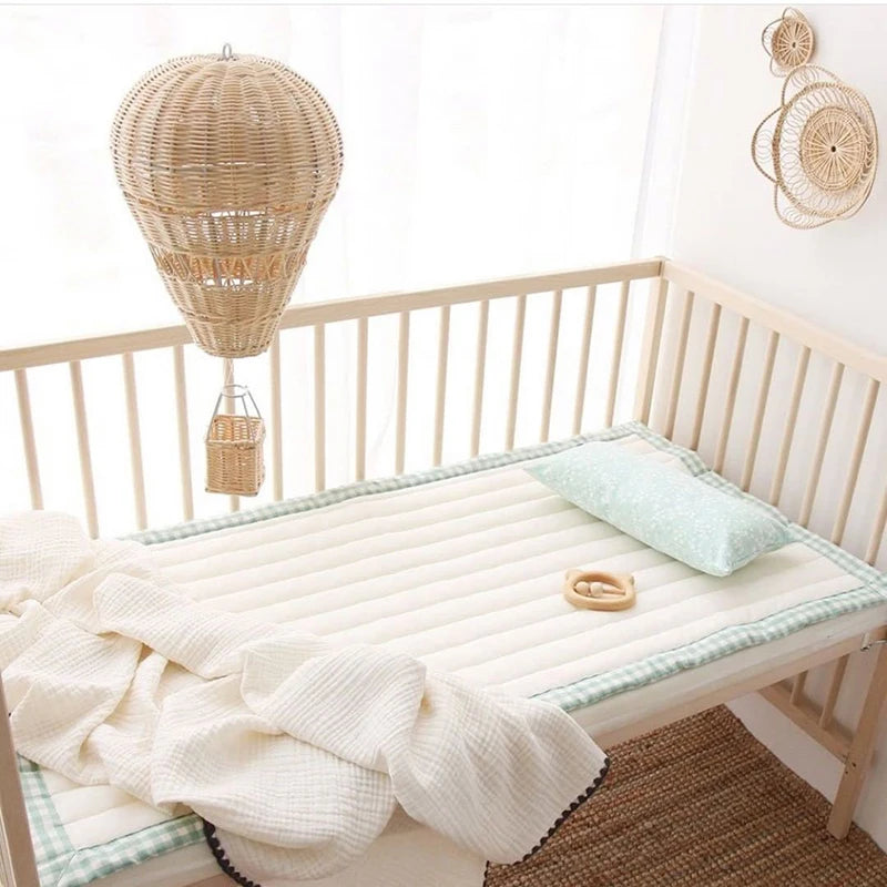 Handwoven Rattan Hot Air Balloon Wall Hanging Decor