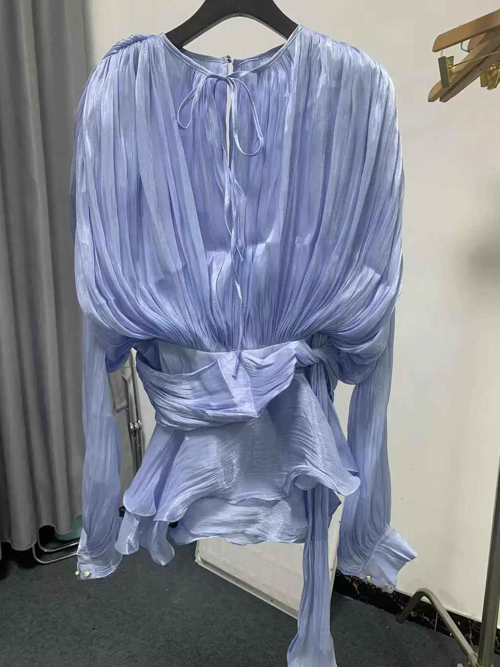 Loose Lace-Up V-Neck Ruffle Tunic Dress – Long Sleeve