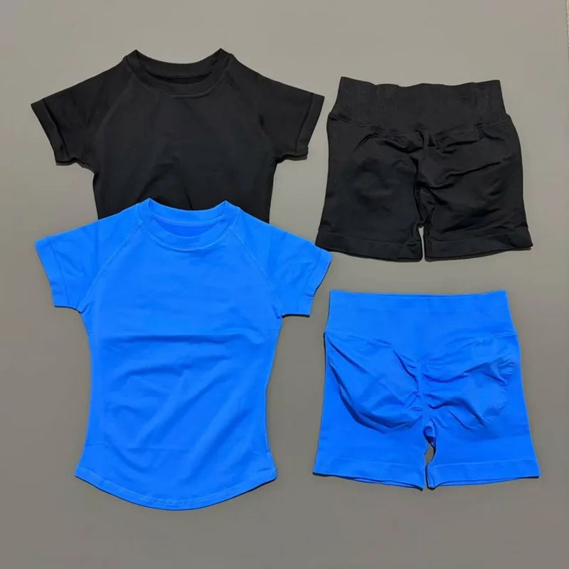 The Gym Set That Stays Put – Seamless Stretch Top & Shorts