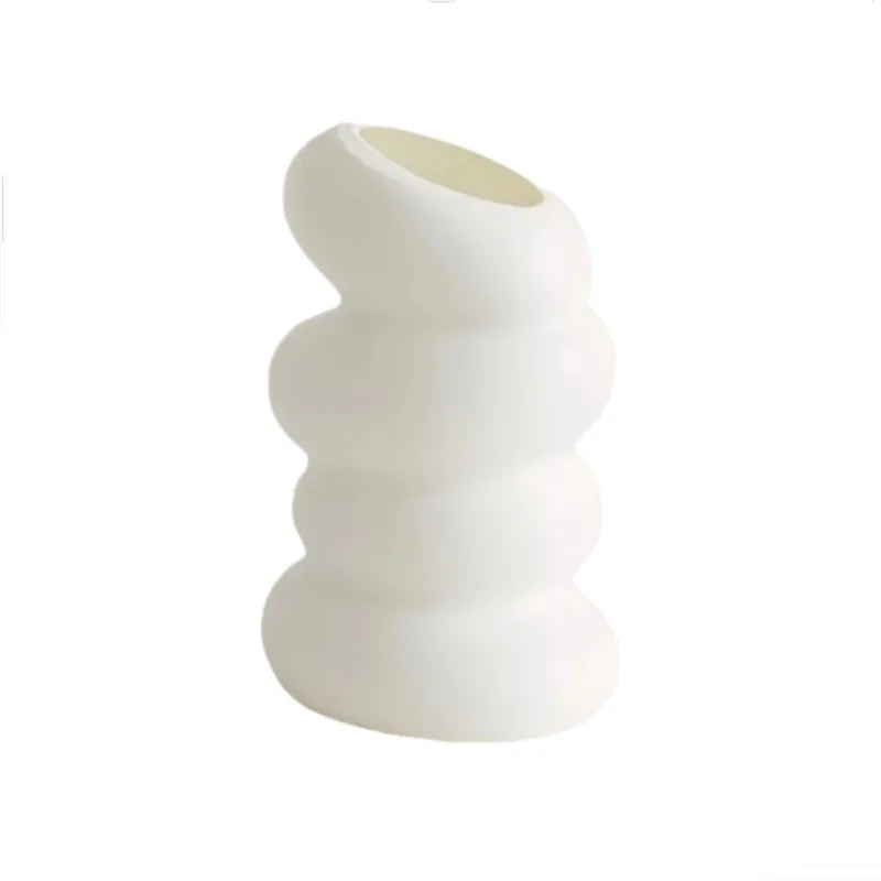 White Spiral Vase – Nordic Aesthetic Table Decor