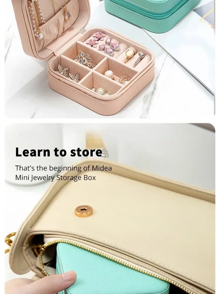 Portable Palm Jewelry Box – Ring & Earring Travel Case
