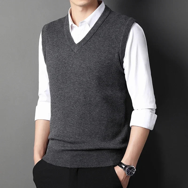 2026 Autumn Winter New Men's Solid Color V-neck Knitted Vest Casual Fashion Warm Sweater Versatile Top