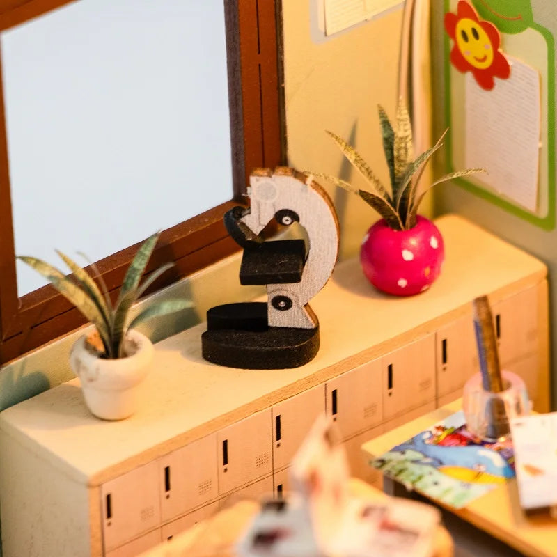 Miniature 3D Wooden Puzzle Dollhouse – 18 Designs