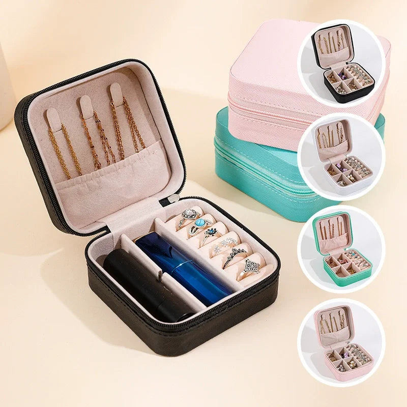 Portable Palm Jewelry Box – Ring & Earring Travel Case