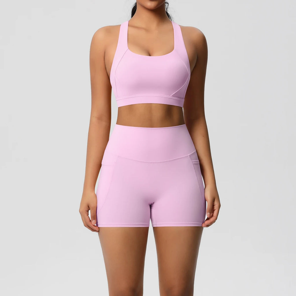 Pocketed Yoga Set – Sleeveless Top & Slim Ankle Leggings
